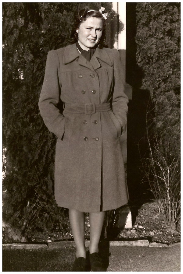 Pia Rosa Grimbühler-Lanz (1945), Vintage Photo 1945
