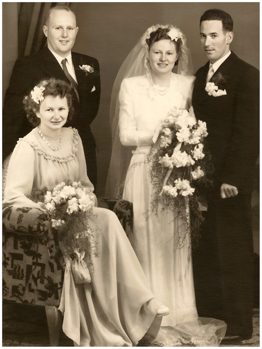 Regina Kohler-Lanz, Oskar Kohler-Lanz, Pia Grimbühler-Lanz, Max Grimbühler-Lanz (1948), Vintage Marriage Photo 1948