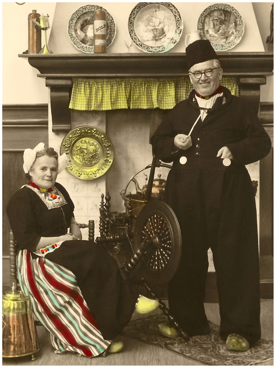 Marie Rosa Grimbühler-Weibel und Max Grimbühler-Weibel, (Holland 1952, Handkoloriert), Vintage Photo Netherlands 1952